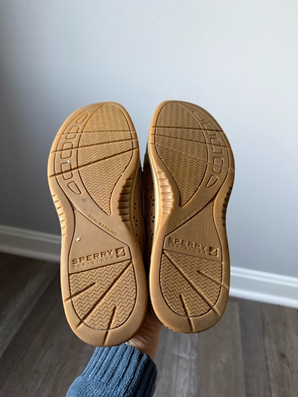 Sperry Top Sider Angelfish EyeLet Leather Boat Shoe Slip On Lace Up Shoe Size 7 - Picture 7 of 12